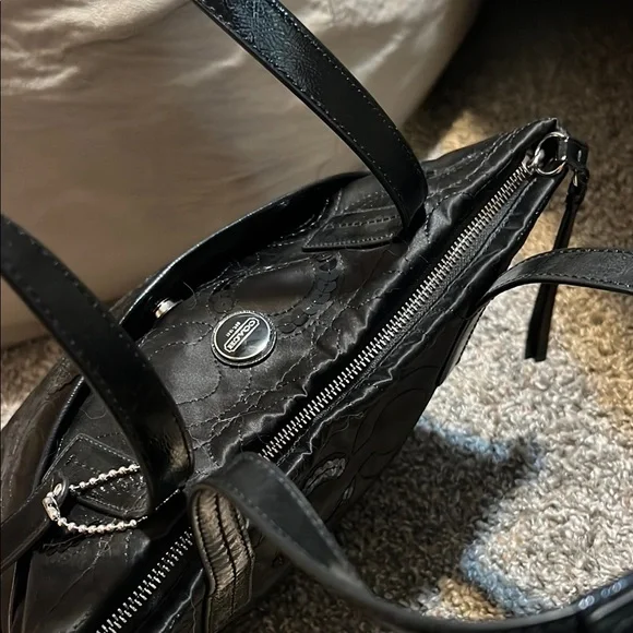 Coach Black Structured Tote Bag with Metallic Accents - Picture 7 of 12
